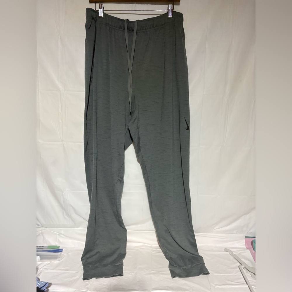 Nike Gray  Joggers size xxl super soft
